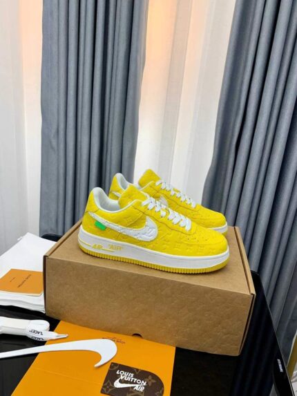 LOUIS VUITTON x NIKE AIR FORCE 1 SNEAKER