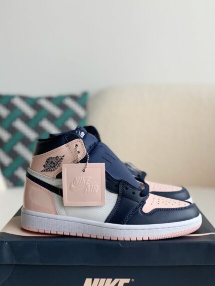 Air Jordan 1 High Sneanker