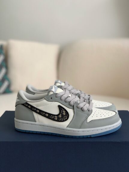 DIOR x NIKE JORDAN 1 Sneaker Low