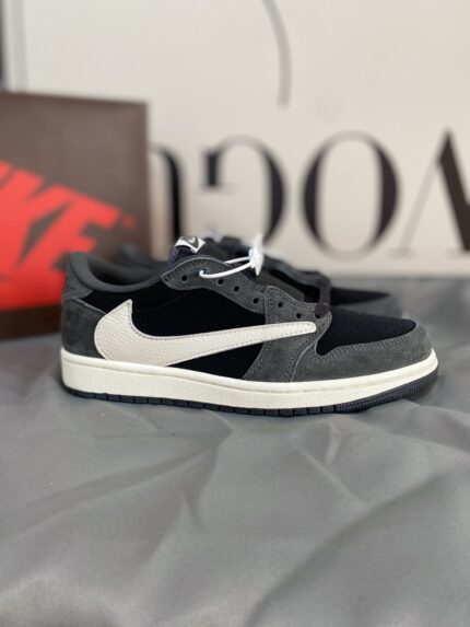 AirJordan1 xTravisScott AJ LoW