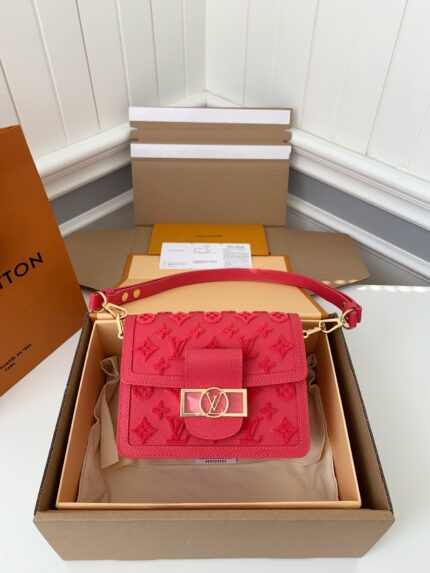 LOUIS VUITTON DAUPHINE MINl frame M20747size:20*15*9CM