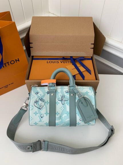 Louis Vuitton's seasonal new Keepall Bandoulière 25 handbag M22527 25*15*11cm