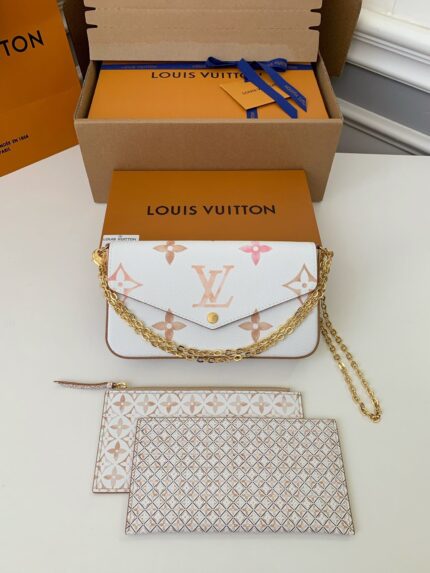 Louis Vuitton 2023 New POCHETTE F É LIClE Handbag M82520, size:21*12*3cm