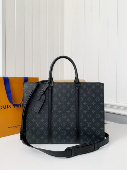 Louis Vuitton's new Sac Plat Horizontal Zippé men'sblack flower briefcase M45165Size: 31*39*8.5cm