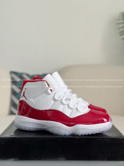 Jordan Air Jordan 11 Retro Concord