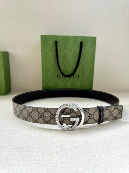 GUCCI GG Supreme interlocking double G buckle canvas belt Width: 3.8cm