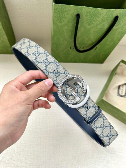 GUCCI GG Supreme interlocking double G buckle canvas belt Width: 3.8cm