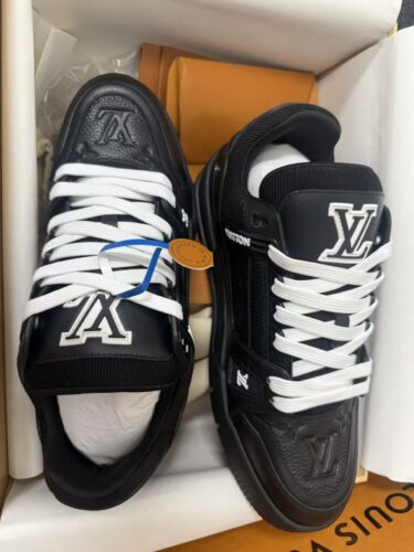 LOUIS VUITTON TRAINER Sneakers photo review