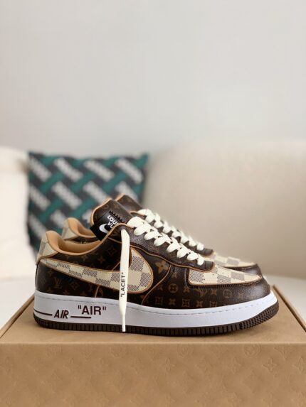 LOUIS VUITTON x NIKE AIR FORCE 1 Sneaker