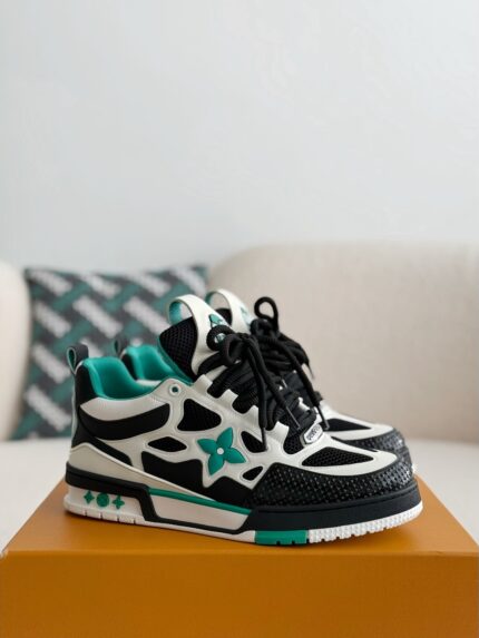 LOUIS VUITTON RUNNER TATIC sneaker