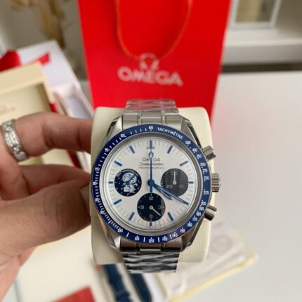 Omega Snoopy Award 50m WaterproofWatch,42mm