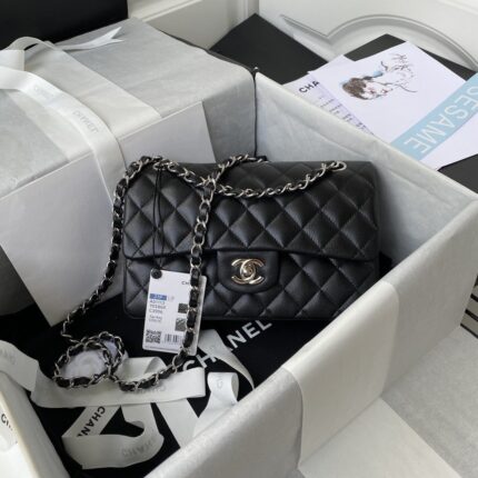 Chanel Classic Flap Bag A01113, Top QualityMedium Size: 23cm