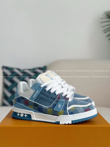 LOUIS VUITTON TRAINER SNEAKERS