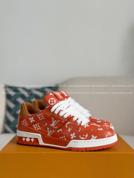 LOUIS VUITTON TRAINER SNEAKERS