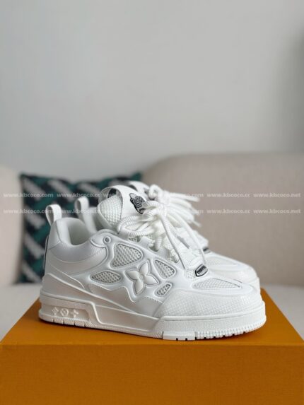LOUIS VUITTON RUNNER TATIC SNEAKERS