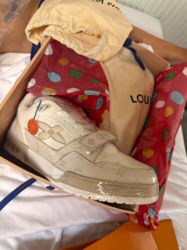 LOUIS VUITTON TRAINER SNEAKERS photo review