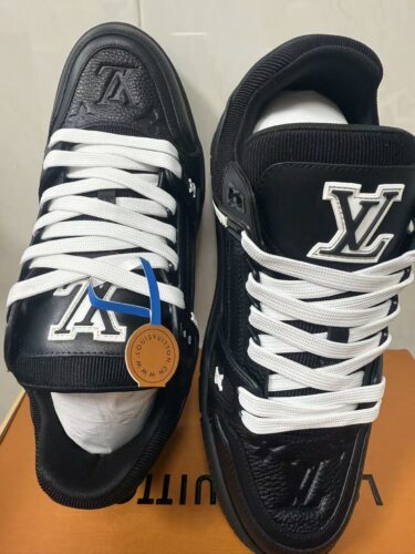 LOUIS VUITTON TRAINER Sneakers photo review