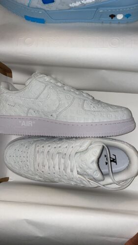 LOUIS VUITTON x NIKE AIR FORCE 1 Sn eaker photo review