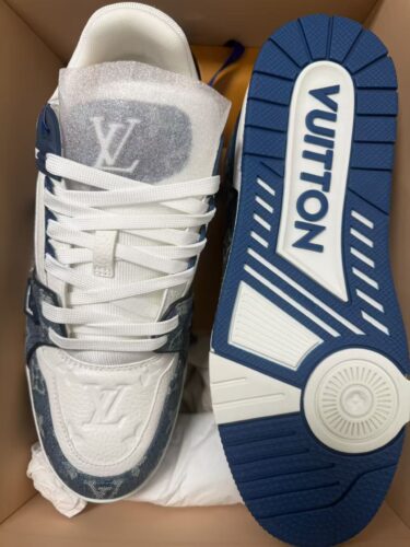 LOUIS VUITTON TRAINER 1A8FN8 Sneakers photo review