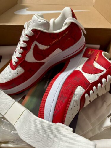 LOUIS VUITTON x NIKE AIR FORCE 1 SNEAKER photo review