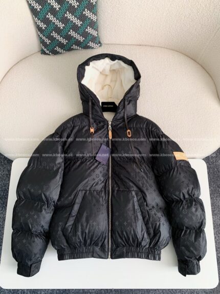 LOUlS VUITToN Skiing Series FW24 PrintedHooded Cotton-Padded Jacket