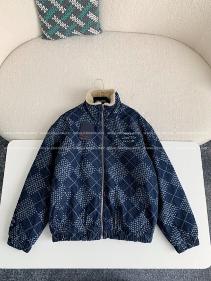 Louis Vuitton SS25 Pre-Springcollection, Logo letter stripe jacket