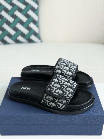 DIOR SLIPPERSC