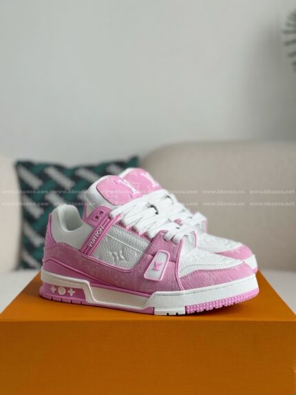 LOUIS VUITTON TRAINER SNEAKERS