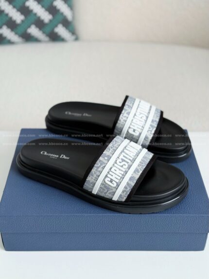 Dior Dway slippers