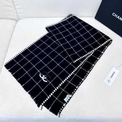 Chanel Scotland imported 100% cashmere texture scarf  Size: 38*185cm