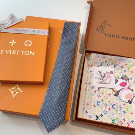 LV Exquisite 8cm silk fabric, 100% top-quality jacquard silk handmade customization148 * 8CM