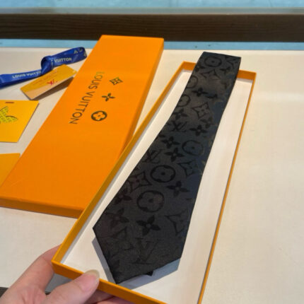 Exquisite 8cm silk fabric, 100% top-quality jacquard silk handmade customization