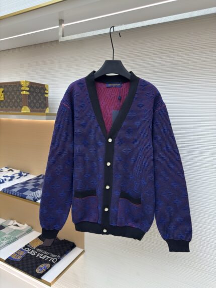 LOUIS VUITTON Jacquard Knitted Coat with Grating Effect