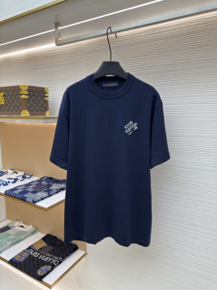 LOUIS VUITTON Embroidered Letter Pin Short Sleeve