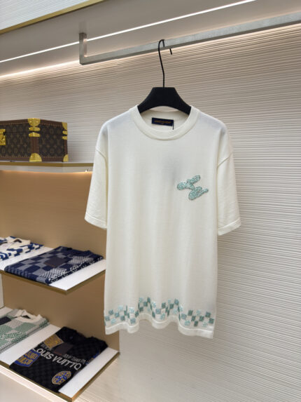 LOUIS VUITTON Decorative Details Beads Woolen Short Sleeves