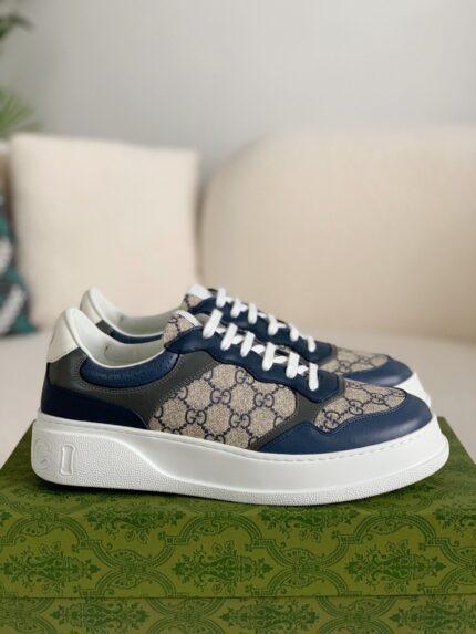 Gucci sneakers Cowhide