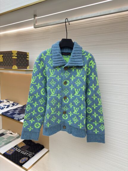 LOUIS VUITTON Green Color Yarn Woolen Coat