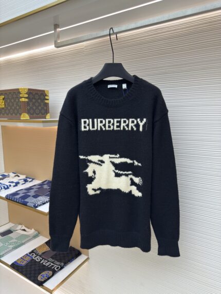 BURBERRY warhorse jacquard knit sweater