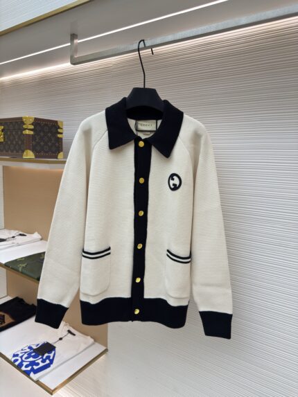 Gucci Decorative Wool Blended Cardigan
