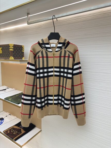 BURBERRY warhorse double-sided cashmere plaid hooded jacket