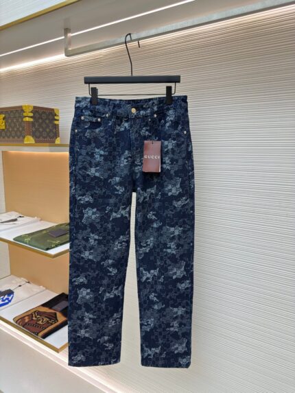 Gucci all-over jacquard jeans