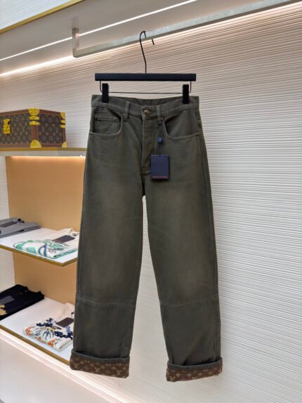 LOUIS VUITTON monogram jacquard military green beaded canvas rolled-up trousers