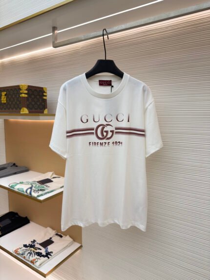 Gucci Polka Dot 1921 Print T-Shirt
