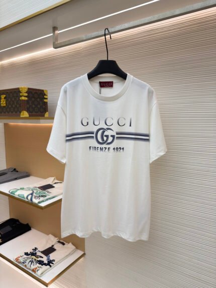 Gucci Polka Dot 1921 Print T-Shirt