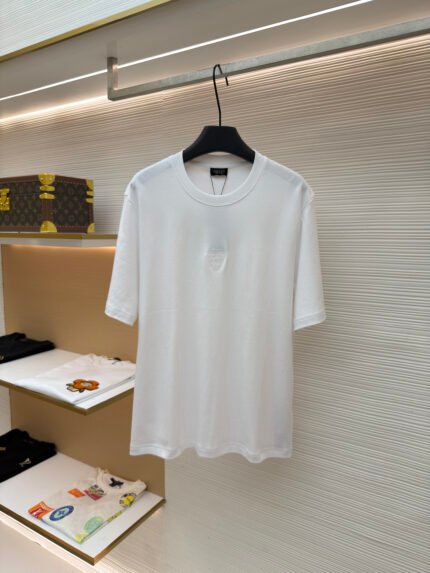 Gucci Crew-Neck Short-Sleeve T-Shirt with Embroidery – Soft Knit