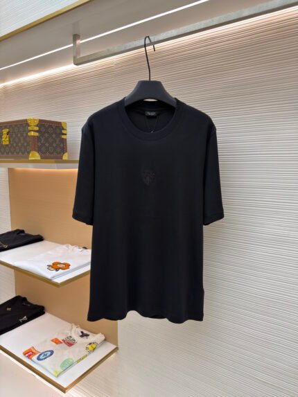 Gucci Crew-Neck Short-Sleeve T-Shirt with Embroidery – Soft Knit