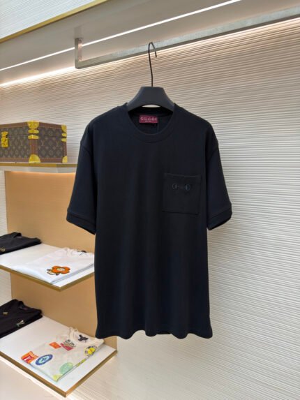 Gucci Crew-Neck Short-Sleeve T-Shirt in Embroidered Piqué Cotton