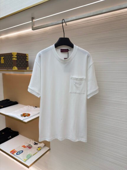 Gucci Crew-Neck Short-Sleeve T-Shirt in Embroidered Piqué Cotton