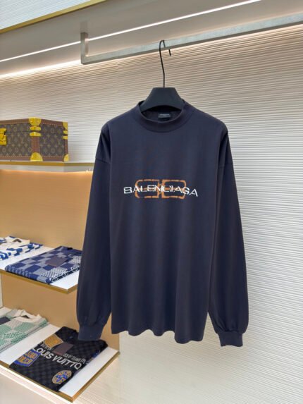 Balenciaga Distressed Letter Print Long-Sleeve Top