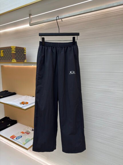 Balenciaga Elastic-Waist Straight-Leg Casual Trousers